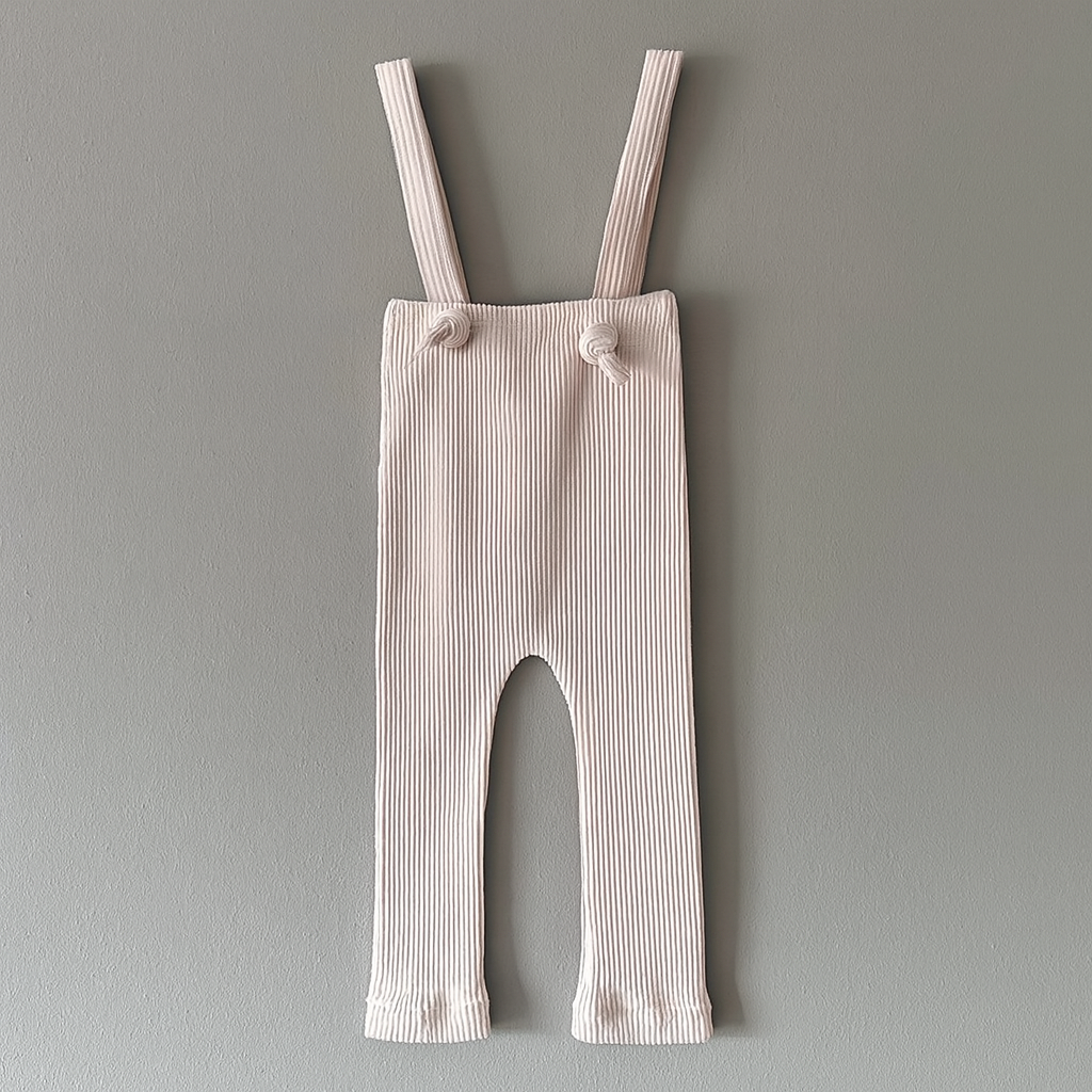 CozyRib – Blødt og Stilfuldt Babybukser med Seler